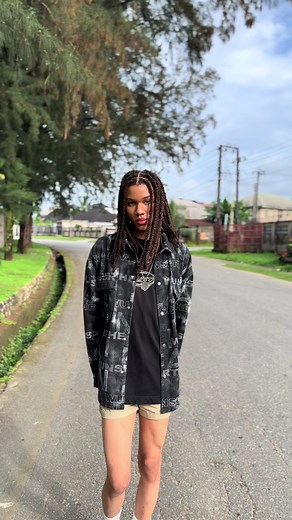 Exploring Androgynous Style in Fashion