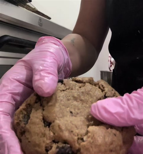 🤎Nuestra crumbl de temporada está demasiado pro #milkaoreo #velvetcrumblcookies #cookies #crumblcookies