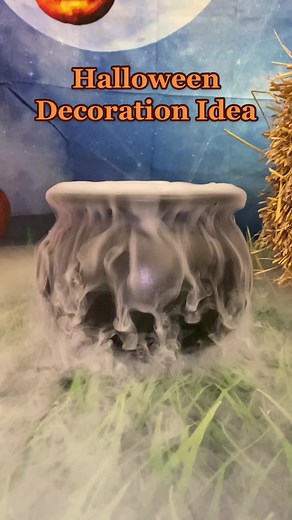 Cool halloween decoration idea using dry ice #halloween #homedecor #dryice