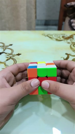 How to make plus pattern on Rubik's cube #cube #cubesolving #puzzle #speedcubing
