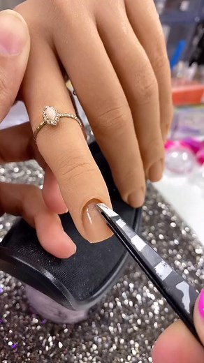 Opps, got something stuck in there 😫 #nails #nailtutorial #oddlysatisfying | ily nails