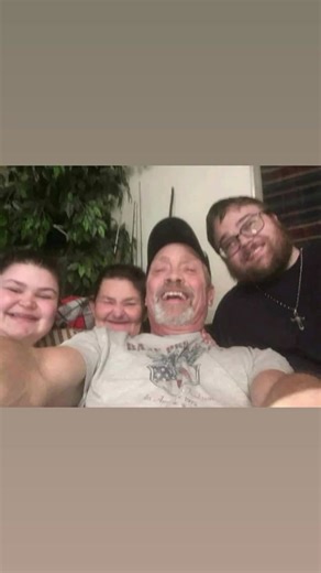 Anita Silvers (@anita.silvers)’s videos with I LOVE YOU HOE (w/ 9lives) - Odetari & 9lives