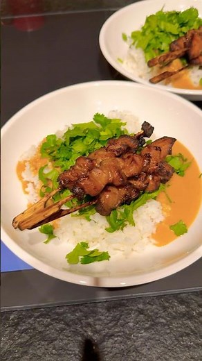 Yakitori aus dem Cosori Turbo Tower Pro mit Reis und Erdnusssoße #cosori
