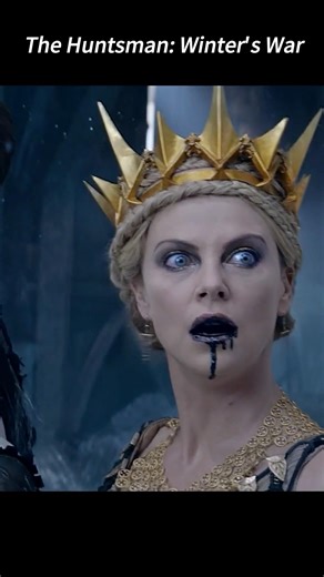 Ice Queen vs Dark Queen ❄️💥 Magic Explosion & Mirror Shattered! #EpicBattle #TheHuntsmanWintersWar