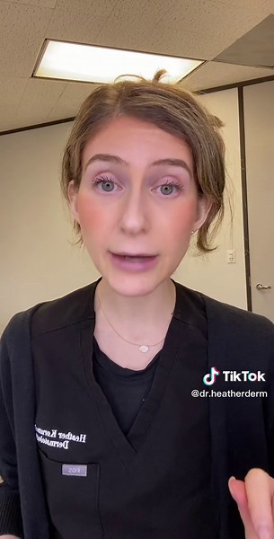 You can make bleach bath solution that you spray on your eczema in the shower, if you don't want to take a bath! #dermatologist #dermdoctor #dermsoftiktok #dermdocheather #skincaretips #skincareadvice #eczema #eczemaawareness #eczemacheck #eczematok #bleachbath #eczemahacks