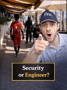 What type of elite public-space operations specialist is this? This is “dual-function civic infrastructure support” at its absolute peak! In Spain, we’re witnessing a true Master Specialist operating in a high-density restaurant environment with total confidence and spatial awareness. On one hand, this could be an advanced security operative performing proactive perimeter reassurance; on the other, it could be a structural logistics engineer repositioning mobile support equipment with peak effic