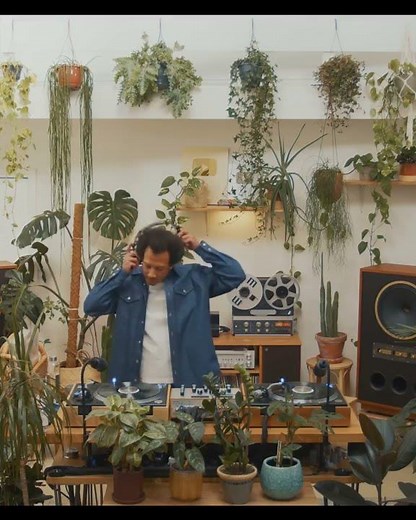 Esa Williams Track Debut @ My Analog Journal