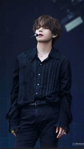 BTS v so cute BTS BTS BTS BTS BTS BTS........ 🖤🖤🖤🖤🖤🖤🖤🖤🖤💜💜💜💜 .... #youtubeshorts #bts ..