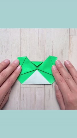 カエルの折り紙：簡単な作り方をご紹介☂️