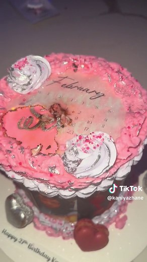 Burn Cake Disaster: Epic Fail & Food Rage!