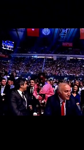 1.1K views · 8.7K reactions | Destek olan herkese sonsuz teşekkürler. #necatişaşmaz #program #akşam #kurtlarvadisi #dizi #dk_valley | Dkvalley34 | Facebook