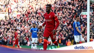 Divock Origi Doyan 'Makan' Everton