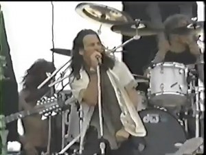 PEARL JAM Jeremy Drop In The Park Magnuson Park, Seattle September 20th, 1992 Video drops out for the last 40 seconds leaving audio only. | The YEAR Grunge BROKE