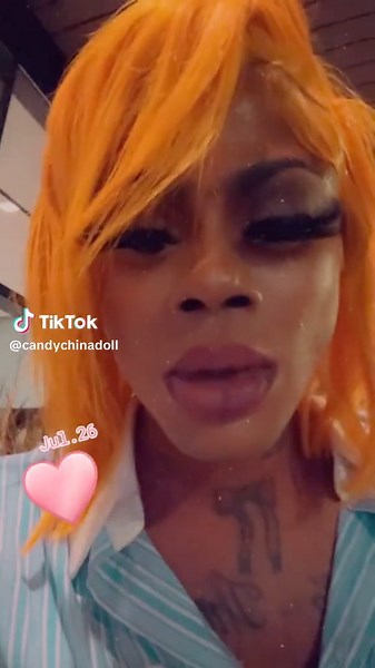 Candy123456 (@candychinadoll)’s video of bubble gum