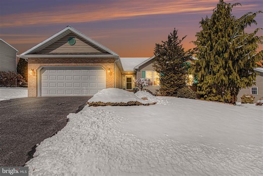 37 Blue Spruce Dr, Enola, PA 17025 - MLS PACB2050948 - Coldwell Banker