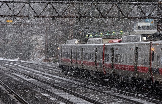 Metro-North alters schedule as winter storm hits NYC area