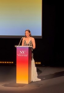 Isabelle Huppert reçoit le Prix d’honneur à Biarritz