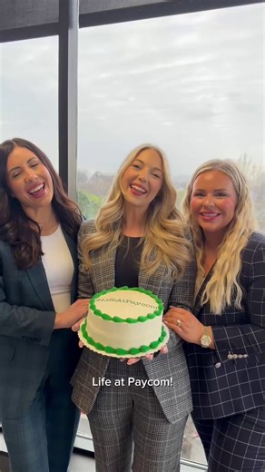 Paycom’s Tulsa team celebrates 2025 wins. #LifeAtPaycom