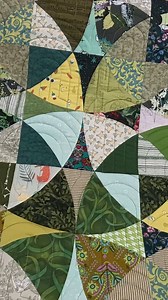 Chris Marchini (he/him) on Instagram: "I decided to keep with the St. Patrick's Day theme and used the "Over the Rainbow" pantograph on this one. Maker: ME! Quilt Pattern: AccuQuilt Winding Ways Pantograph: 029 - Over the Rainbow by My Creative Stitches Thread Color: Finesse Thread - Deep Forest Green (Variegated) Quilted on my Grace Company 16x Elite with Quilters Creative Touch automation #longarmquilter #scrapquilt #stpatricksdayquilt #greenquilt"