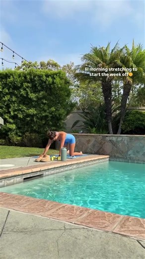 Pierson Updates: lil morning stretching to start the week off🌞 #pierson #piersonwodzynski