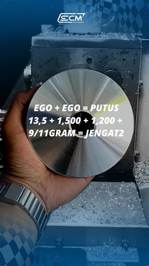 SCM MOTOSHOP on Instagram: "di suruh bubut pully malah ngerjar yang ga peduli😭🤣 #scmmotoshop #upgrade #kirian #bengkel #service"