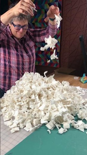 🪣🧹🧽 LET IT SNOW - SEWING ROOM DECLUTTER CHALLENGE 2023