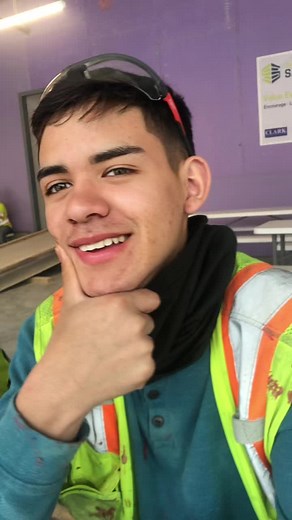 Adonis98 (@villedaadonis)’s videos with Mónica - Grupo Ébano