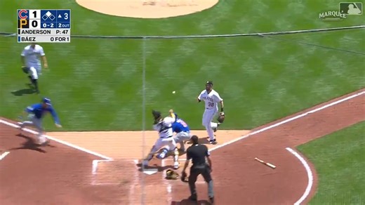 2アウトなら一塁ベースを踏んだら終わりやん。1アウトでも二塁ランナーが本塁に帰ってくることはないので、とりあえず一塁を踏んでバッターランナーをアウトにすればいいだけ。