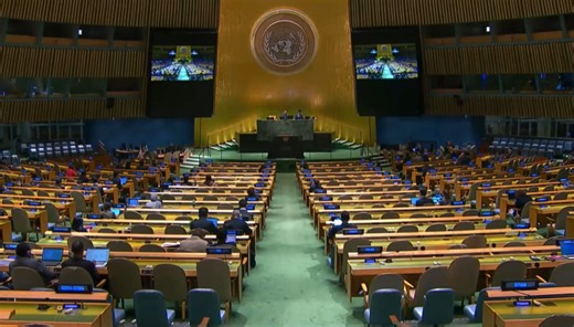 Pakistan’s 2nd Sec. Muhammad Rashid delivered first right of reply in response to remarks of Indian External Affairs Minister in UNGA. The reply was so powerful & logical that you can see confusion, frustration of Indian delegate as he tries to phone someone & leaves his seat. #PakistanTV #PakistanTVGlobal | Pakistan TV