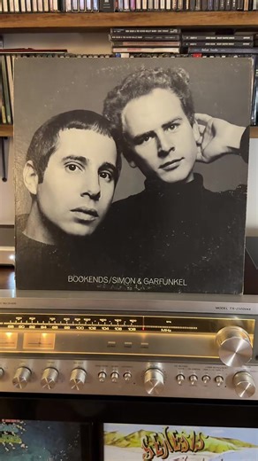 America by the fabulous Simon & Garfunkel 🥰🥰🤩🔥😉👊