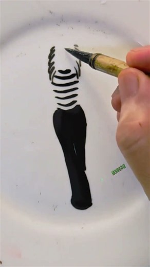 Did you draw today? Unique ways of drawing. Fun and simple line drawings