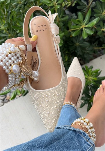 Spring Fashion: Kitten Heels & Mother's Day Gifts