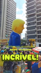 1.6K reactions · 261 shares |  Incrível! Em Recife-PE, até o Boneco inflável do grande TRUMP marcou presença!  Obrigado, presidente TRUMP, por nunca desistir do Brasil! Bolsonaro livre! Anistia já! ✊ #ReajaBrasil #BrasilComBolsonaro #TrumpNoBrasil #Bolsonaro2025 #justiçajá | Bolsonaro Conservador | Facebook