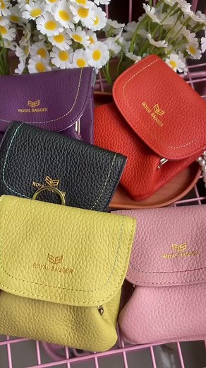 Stylish RFID Coin Purse for Everyday Use