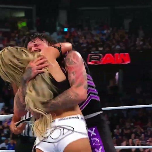 Rhea Ripley Returns & Shocks Dominik Mysterio & Liv Morgan 😱#RheaRipley #DominikMysterio #LivMorgan