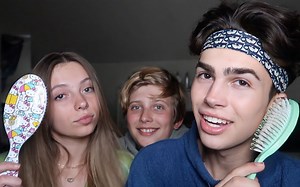 【Dean】和弟弟妹妹一起助眠（梳头、轻语）