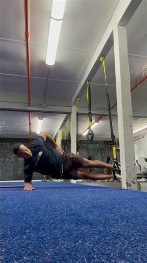 TRX side plank tuck