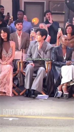 when the girl fall for taehyung's🐻 cuteness😍💜#bts #taehyung #shorts