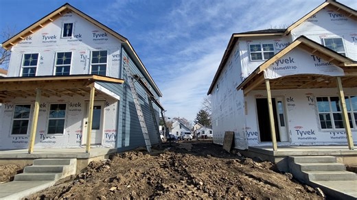 We got a sneak peak of how the homes are coming along East Ave. for the Build Back The Block initiative. The pair of homes are located at 938 and 934 East Ave. The homes are each 3 bedroom, 2.5 baths and a little over 1,500 square feet. The two homes are expected to be finished in April. For those wanting more information when they become available can reach out to info@corehamilton.org. For more information on the Build Back The Block initiative - https://www.hamilton-oh.gov/build-back-the-bloc