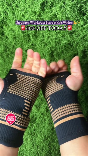 Universal Wrist Support for Safe and Effective Workouts