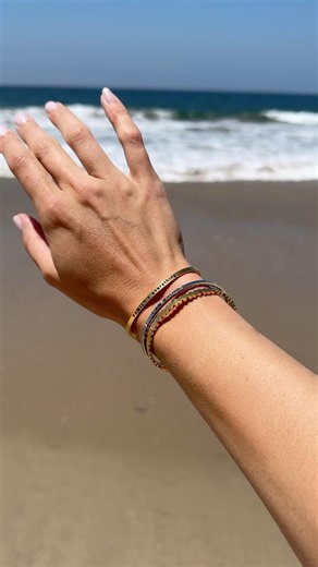 Beach bag must-haves: our Daily Intention Journal, a pen, and spf☀️﫶 #selfcareroutine #morningroutine #mantra #mantrabrand #mantraband #alifeofintention #dailyjournal #dailyjournaling | Mantra | Facebook