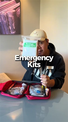 Complete set na emergency kits, lahat ng basic first aid kit nandito na kuys! Sulit na sulit for its price! #emergencykit #emergency #firstaid #emergencyresponse #preparedness