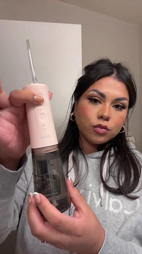 Effective Ways to Remove Food Stuck Between Teeth