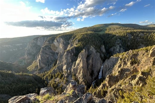 Underrated National Forest Hikes in Wyoming That Rival Cascade Canyon