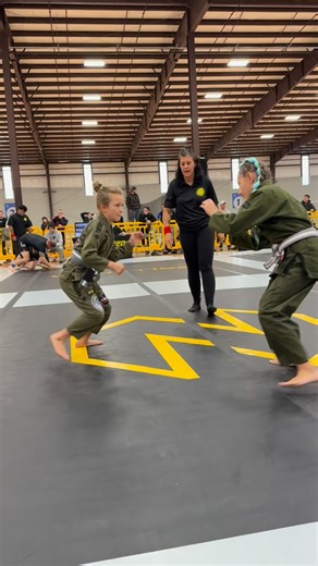 5.4K views · 75 reactions | NEWBREED TULSA FALL CHAMPIONSHIP NOVEMBER 2025 Gi Match 1 Shelby vs Bentleigh Wagner @queen.b.bjj Winner by Submission - Armbar Representing @culturebjjok Athletic Sponsor @firstrollgear @tornadotattoo #greybelt #jiujitsu #bjj #bjjgirls #jiujitsugirls #grappling #grapplinggirls #okc #wichita #fighter #martialarts #armbar #nogi #nogijiujitsu #nogibjj #nogigrappling #kidsbjj #bjjkids | Shelby Edwards | Facebook