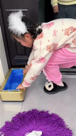 Cleaning the floors! #ProductRecommendation #Sharing