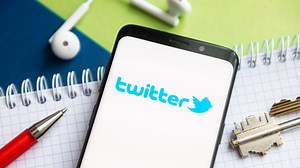 Twitter experiments with voice DMs
