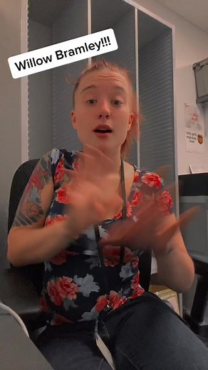 Willow come back!!😭😭 it wont let me tag her other page!! @Willow Bramley @SnakeEyes4501 #fyp #trending #momsoftiktok #willowbramley #kylebramley