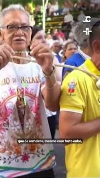 FIÉIS CELEBRAM CÍRIO DE NAZARÉ NAS RUAS DE BELÉM DO PARÁ