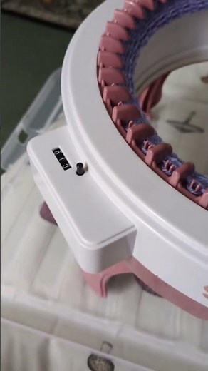 How to make a scarf on the sentro knitting machine (part 1) #knitting #knit #sentroknittingmachine